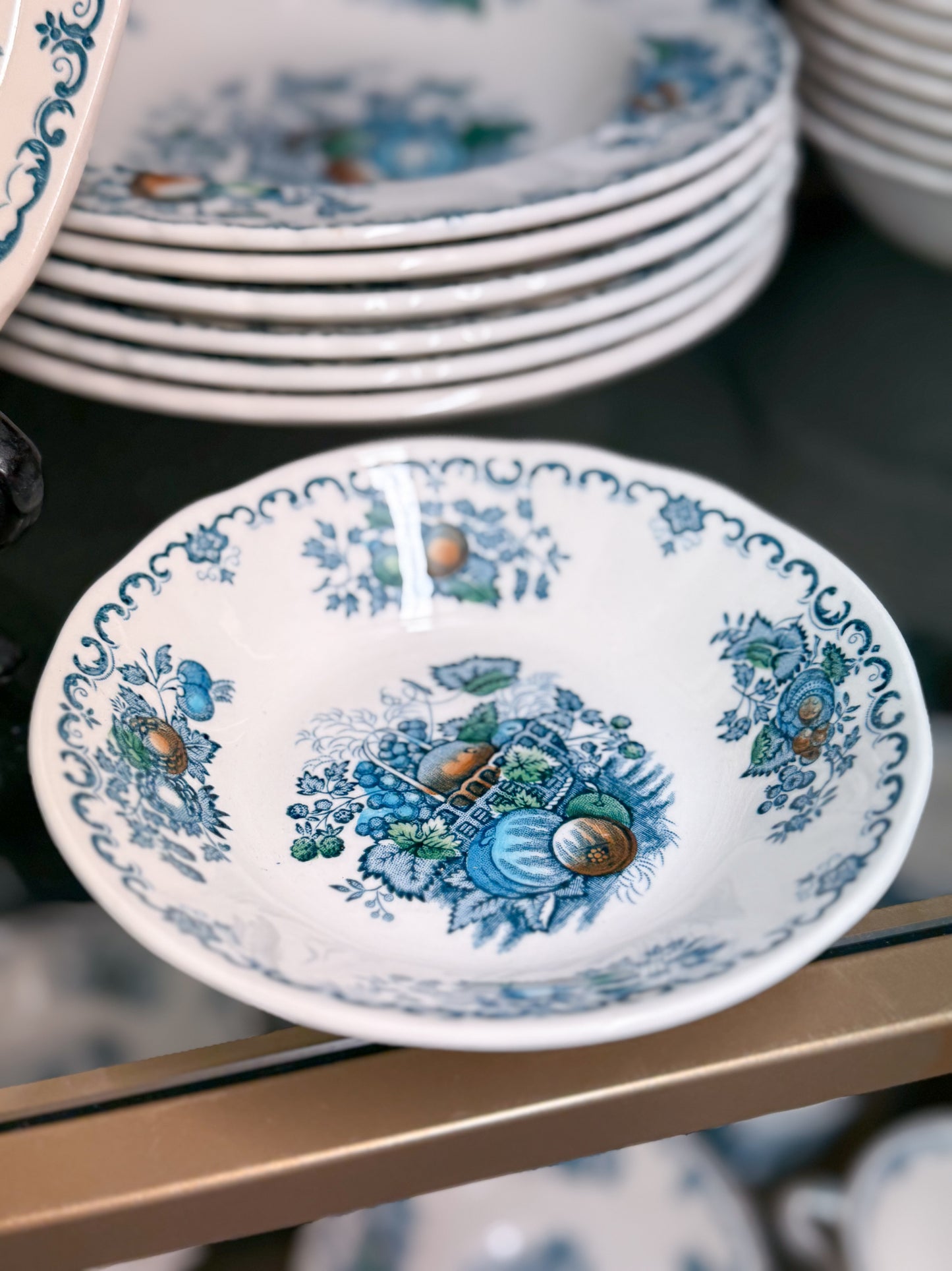 Mason's "Fruit Basket" Dinner Set