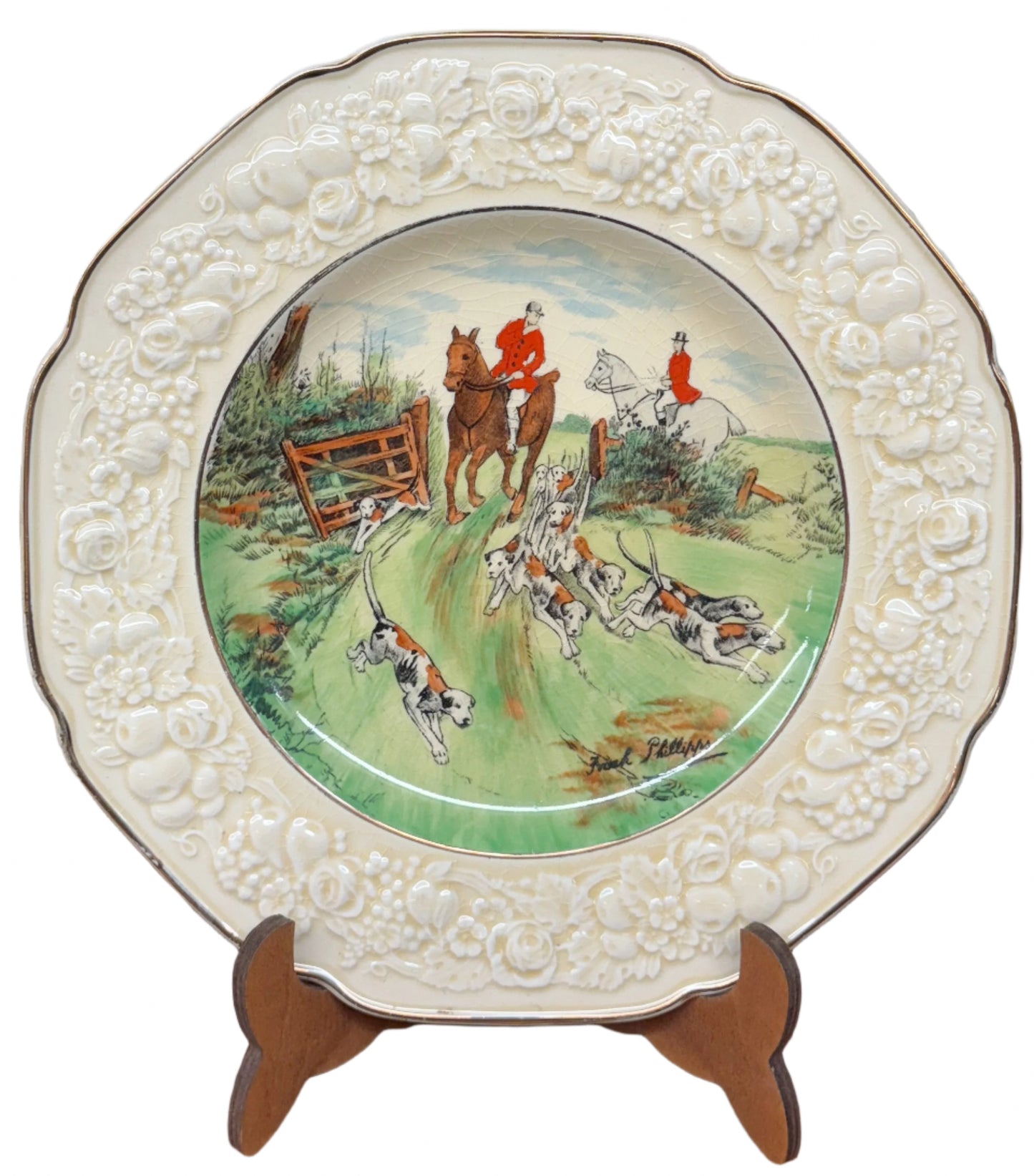Crown Ducal "Fox Hunt" Florentine Plate