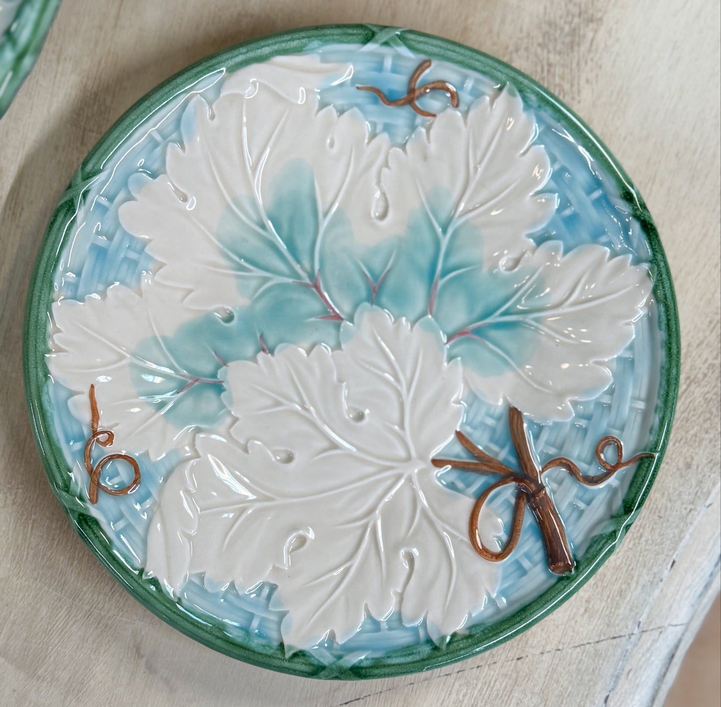 Majolica "Bordeaux" by Shafford Plates