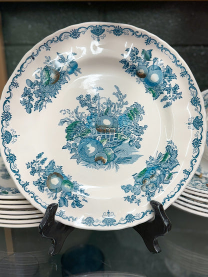 Mason's "Fruit Basket" Dinner Set