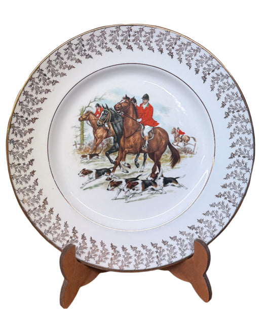 White "Liverpool" Horse Plate