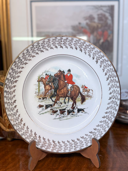White "Liverpool" Horse Plate
