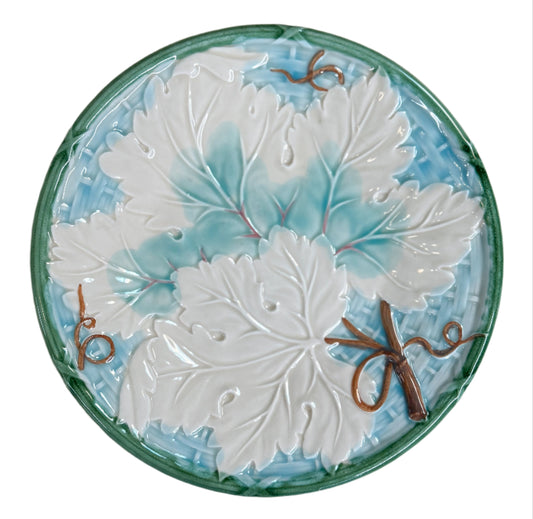 Majolica "Bordeaux" by Shafford Plates